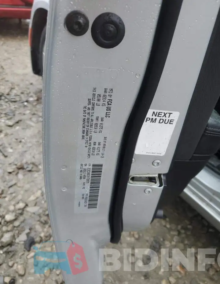 2C3CDXBG1KH720379 Photo# 12