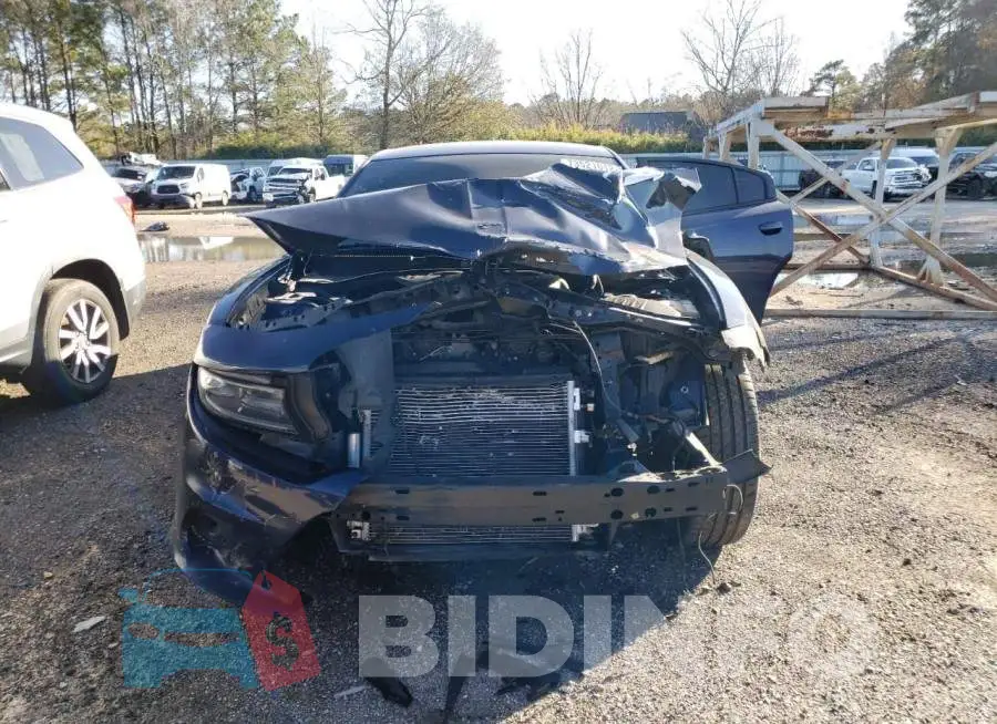 2C3CDXHG2FH727810 Photo# 5
