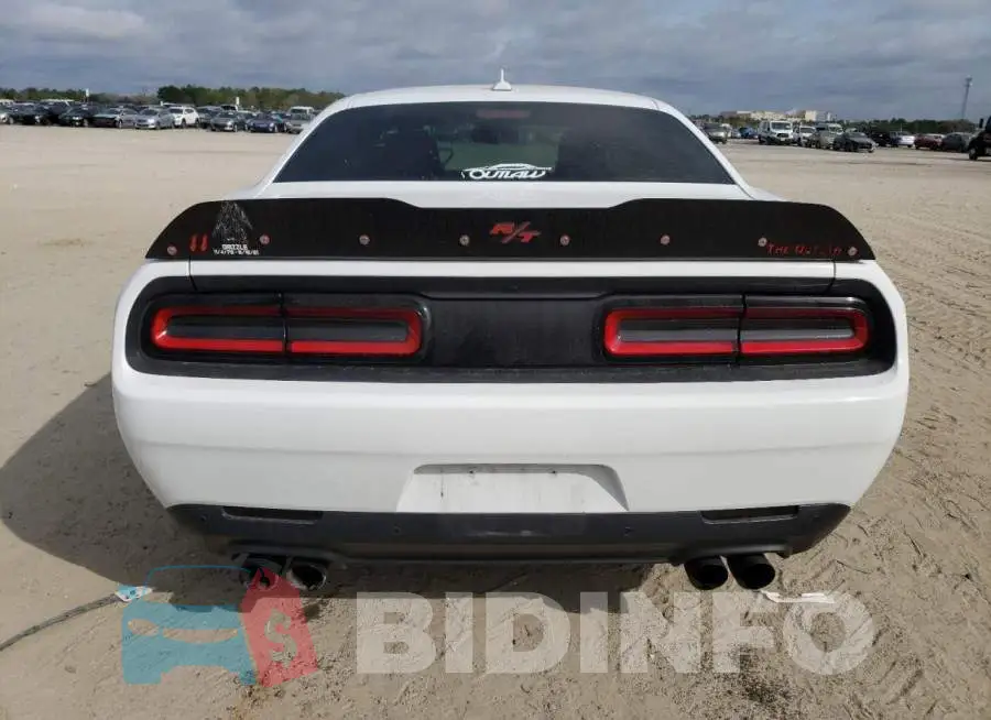 2C3CDZBT2GH201938 Photo# 6