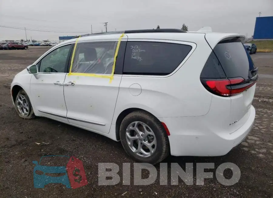 2C4RC1GG8NR180610 Photo# 2