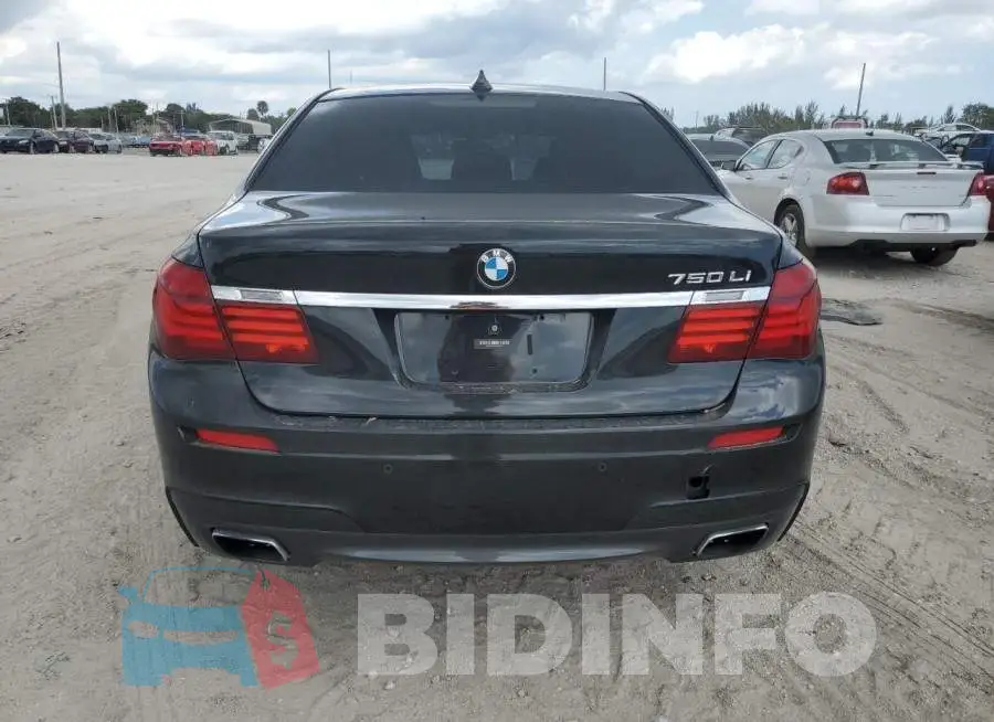 WBAYE8C56ED135815 Photo# 6