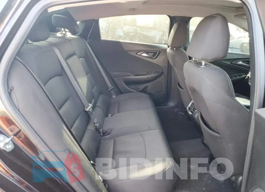 1G1ZD5ST2LF010779 Photo# 10