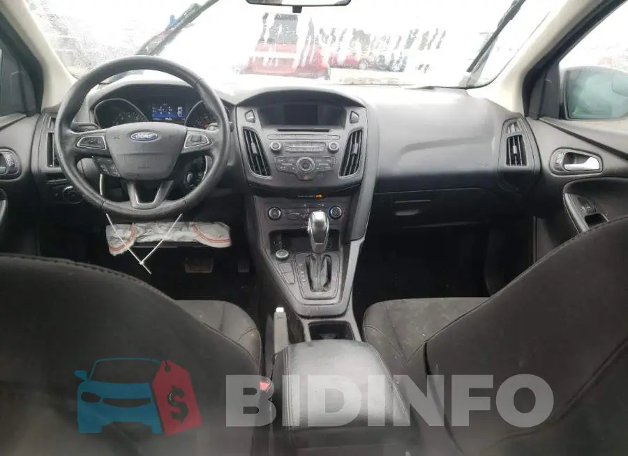 1FADP3F24GL240416 Photo# 8