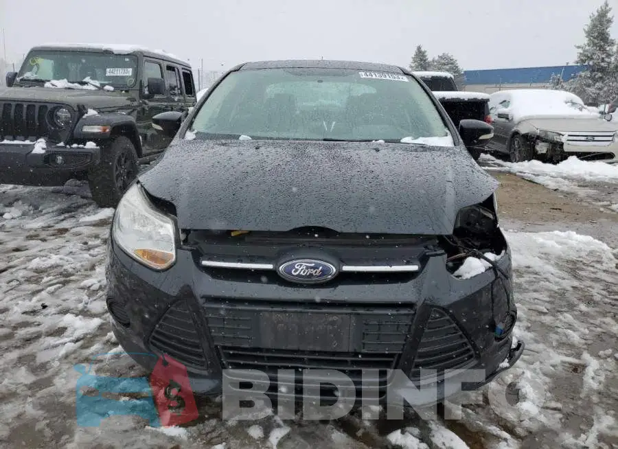 1FADP3F2XEL137319 Photo# 5