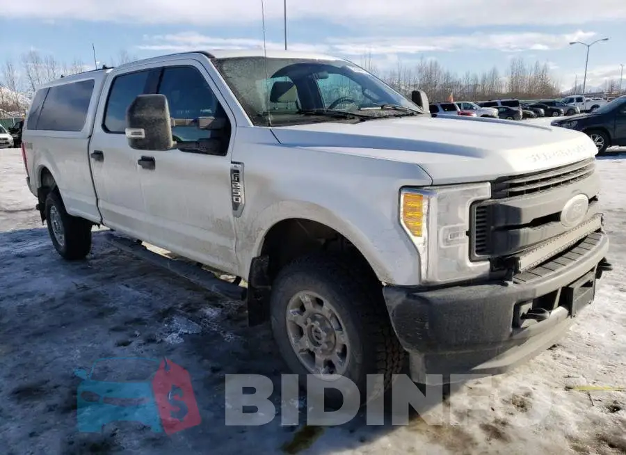 1FT7W2B65HED80123 Photo# 4