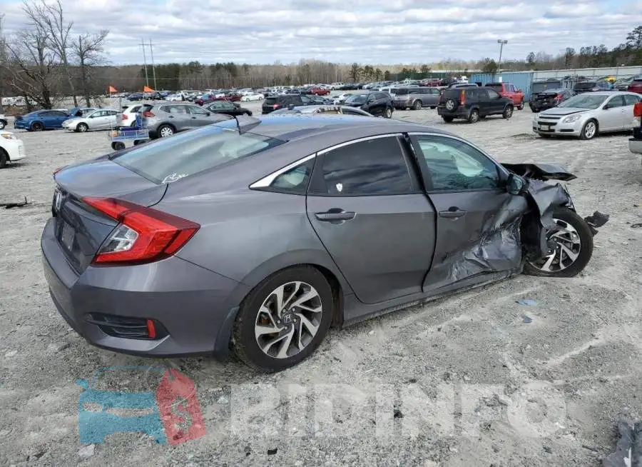 19XFC2F86JE000474 Photo# 3