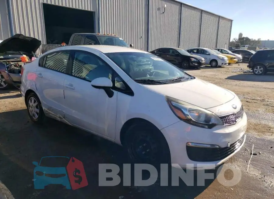 KNADM4A31G6574388 Photo# 4