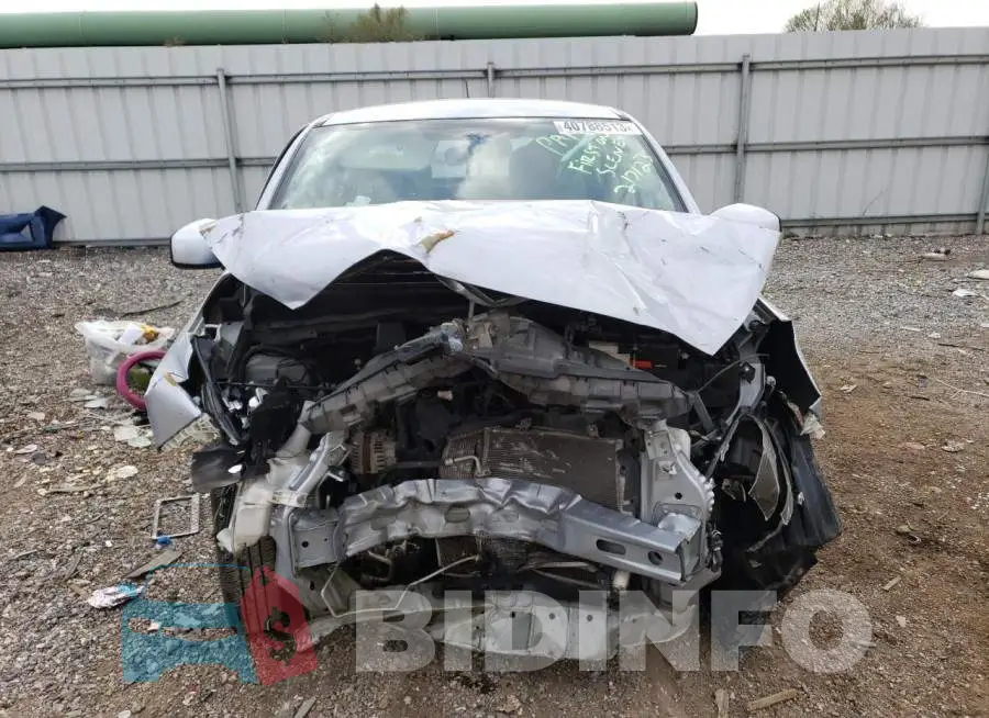 ML32A3HJ9LH007722 Photo# 5