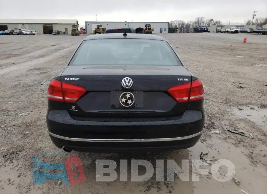 1VWBS7A3XFC075118 Photo# 6