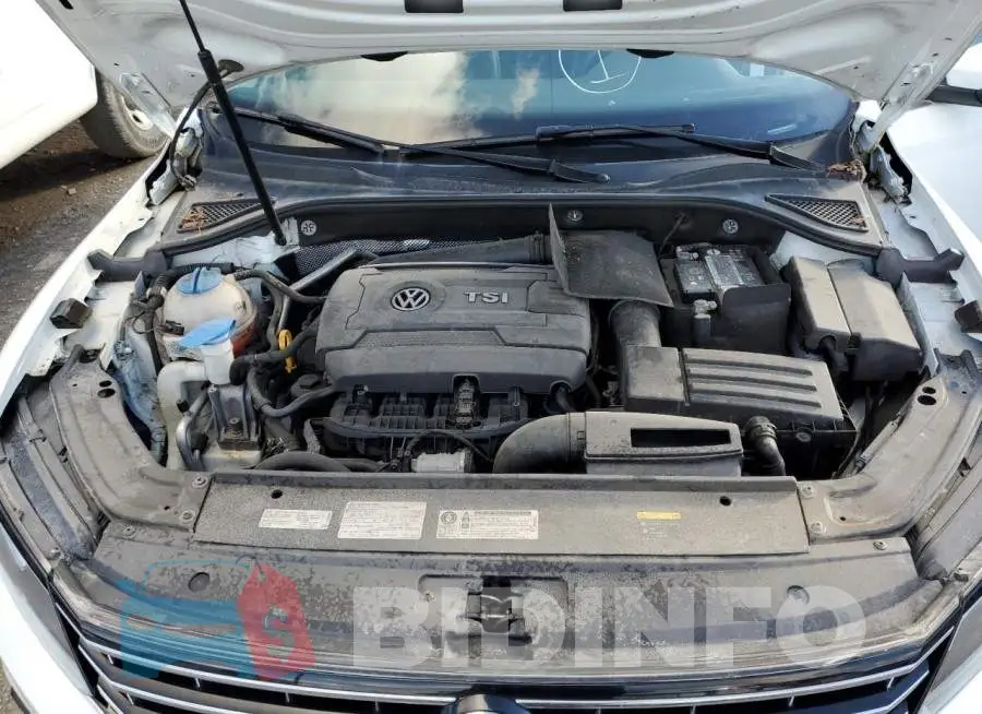 1VWBT7A34HC080640 Photo# 7