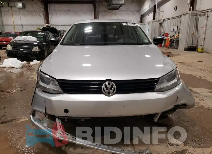3VW2K7AJ9EM213923 Photo# 5