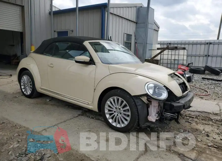 3VW5DAAT1KM504031 Photo# 4