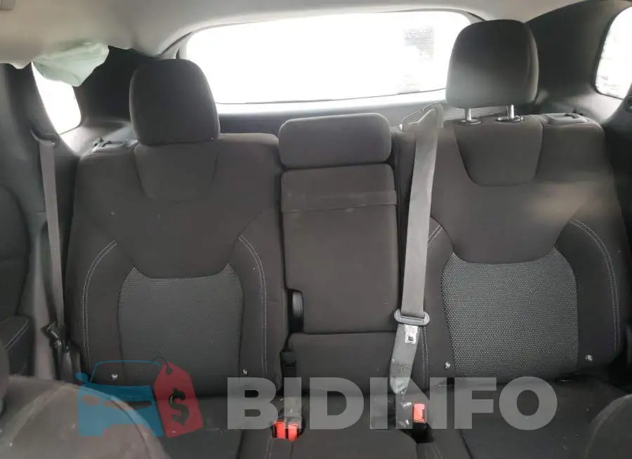 1C4PJLCB9KD148086 Photo# 10