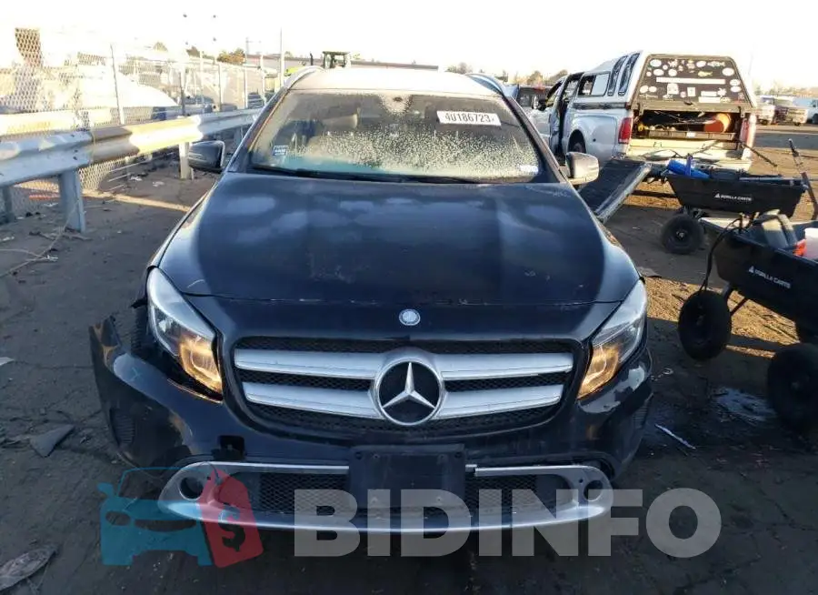 WDCTG4EB0GJ209618 Photo# 5
