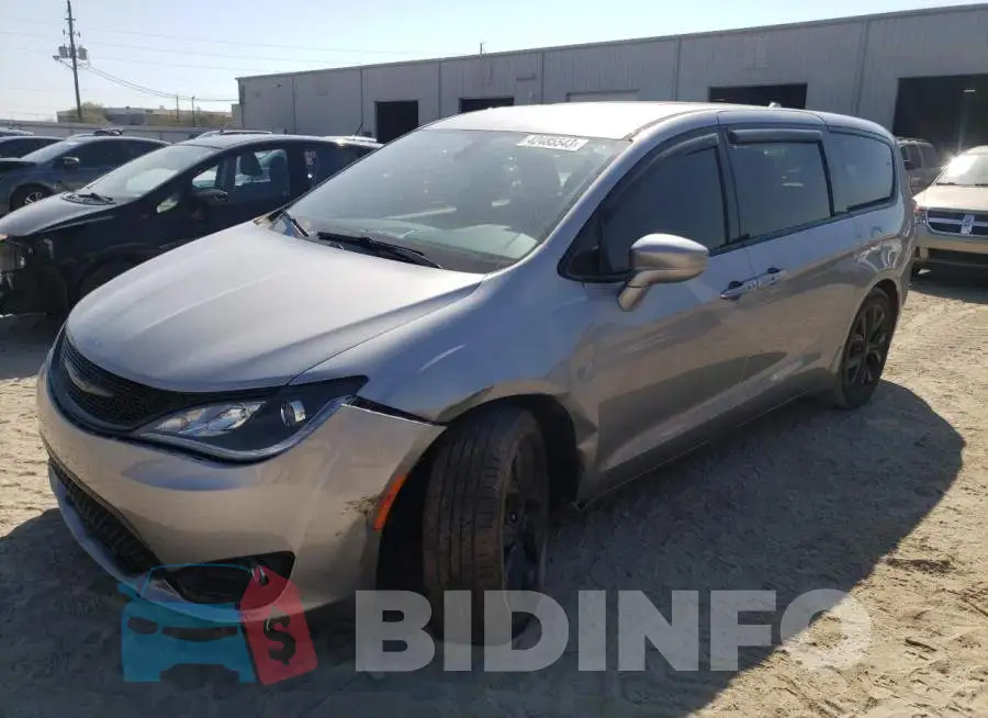 2C4RC1FG3LR150235 Photo# 1