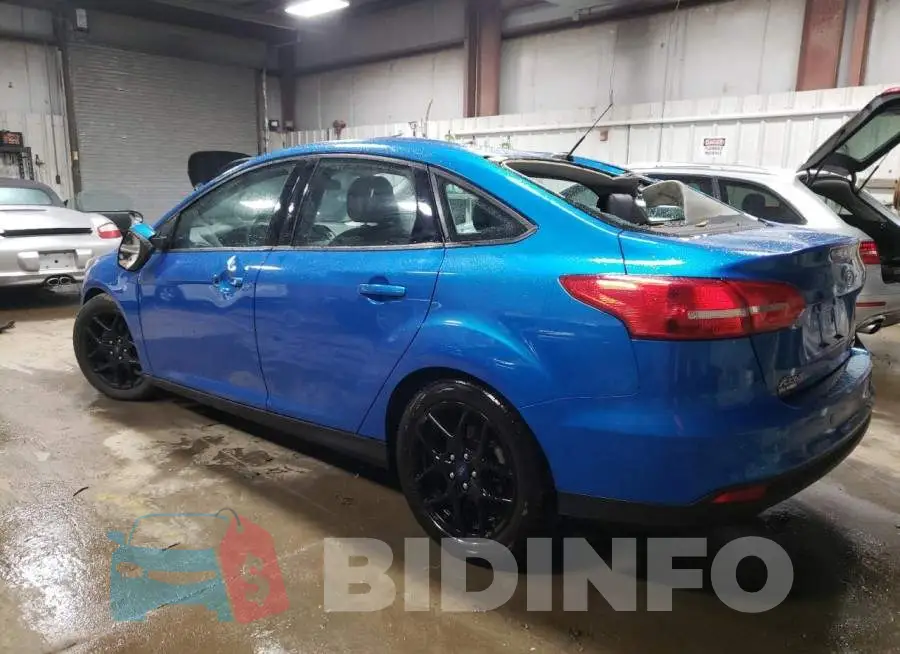 1FADP3F22GL296886 Photo# 2