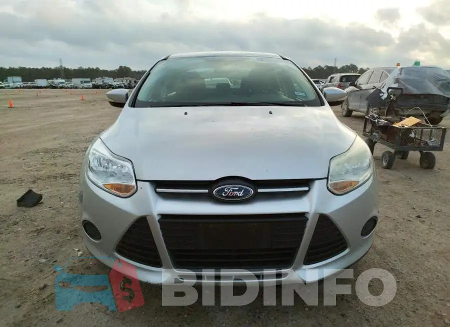 1FADP3F24EL372976 Photo# 5