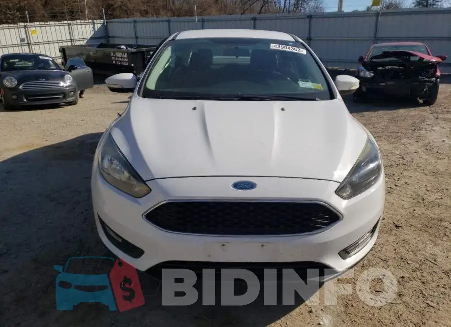 1FADP3F24FL289890 Photo# 5