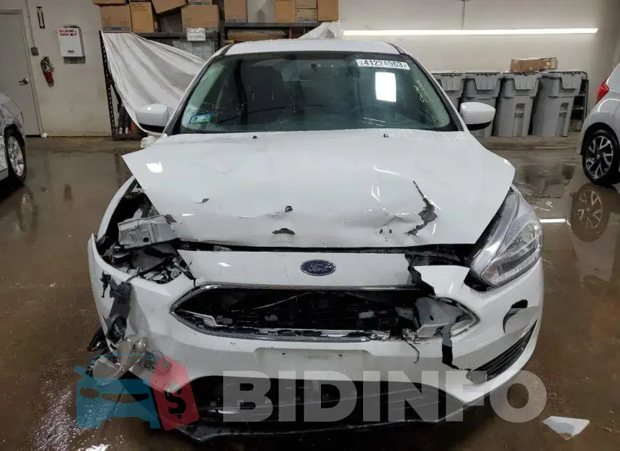 1FADP3F2XJL266882 Photo# 5