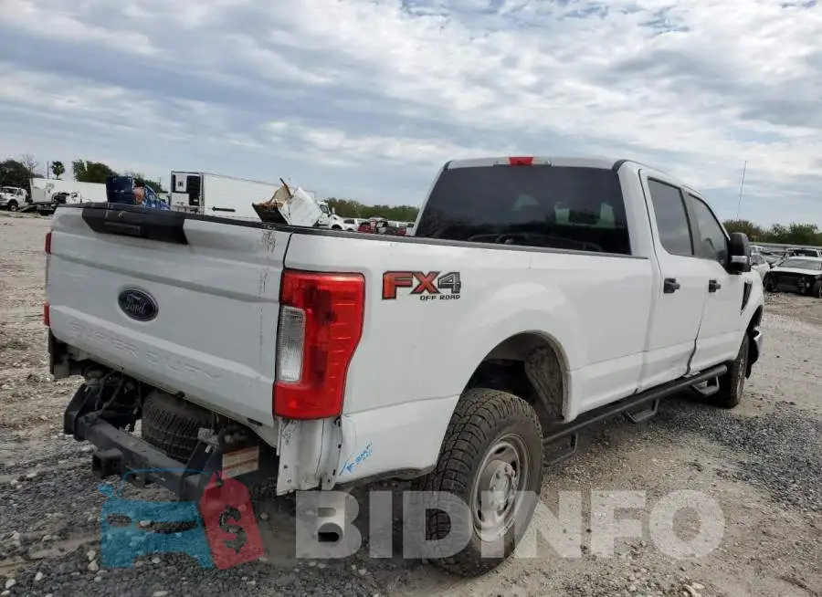 1FT7W2B66JEB18231 Photo# 3
