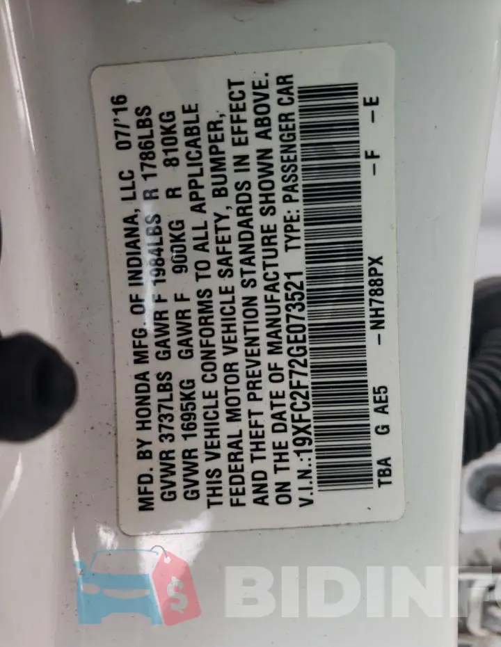19XFC2F72GE073521 Photo# 12