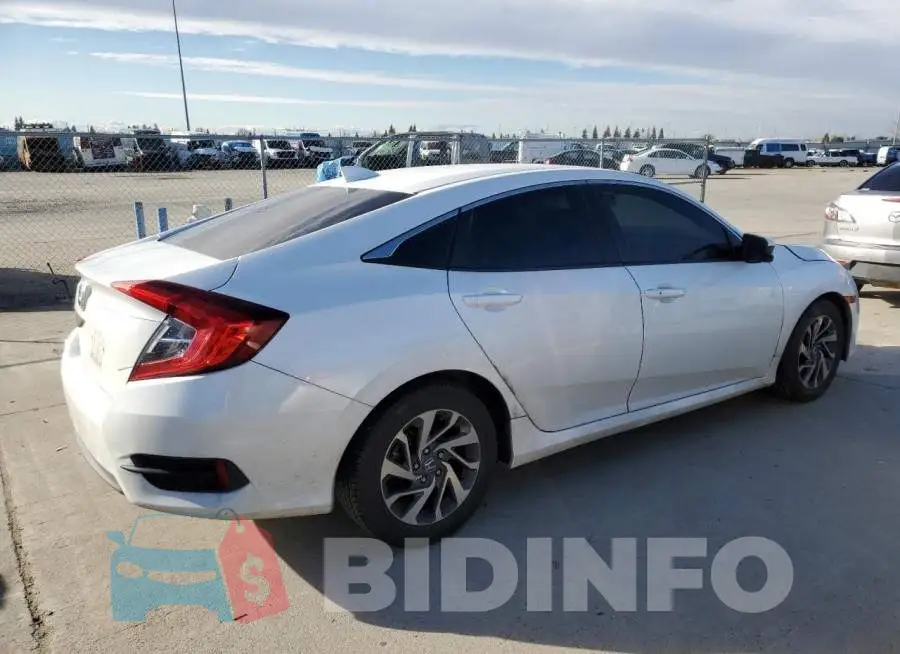 19XFC2F74JE207758 Photo# 3