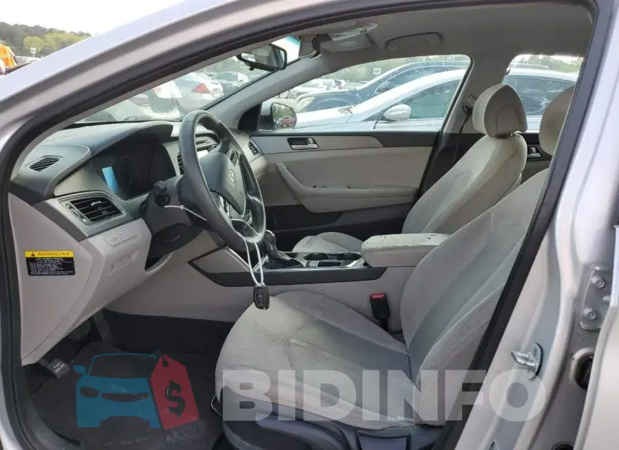5NPE24AF3GH285607 Photo# 7