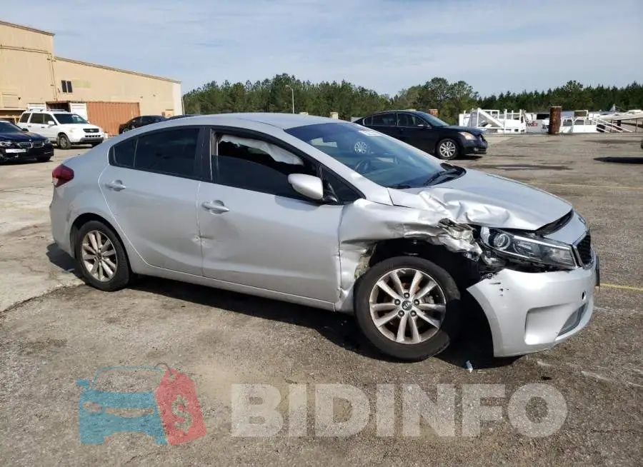 3KPFL4A72HE146892 Photo# 4