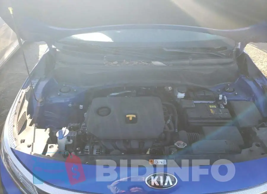 KNDERCAA2M7152475 Photo# 11