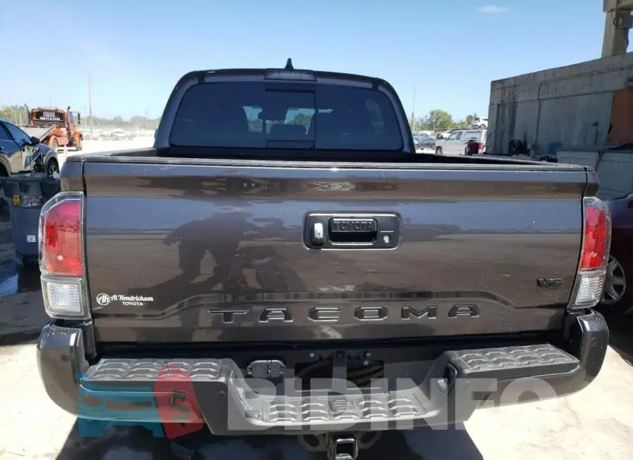 3TYCZ5AN4NT099795 Photo# 6