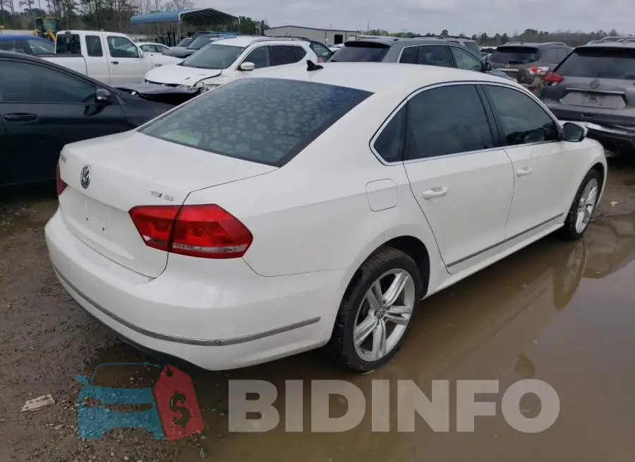 1VWBN7A30EC103692 Photo# 3