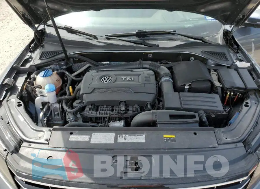1VWDT7A37HC020439 Photo# 11