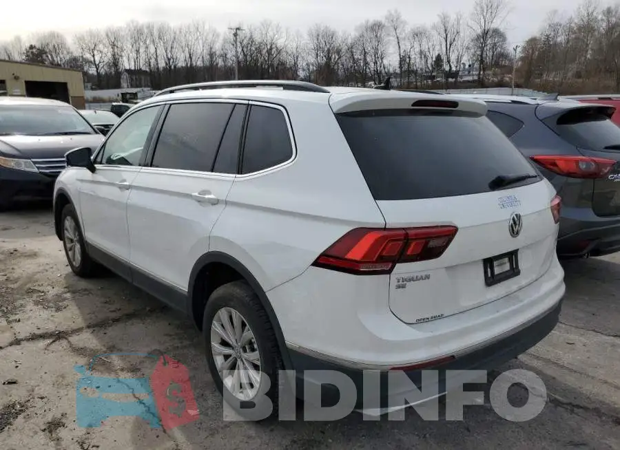 3VV2B7AX2JM186342 Photo# 2