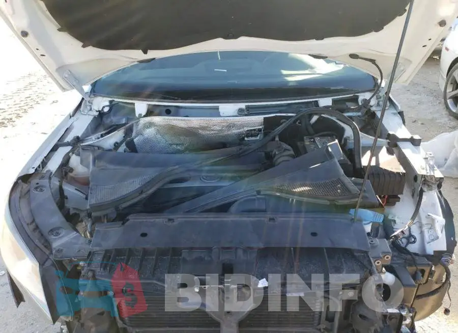 WVGAV7AX7HK049363 Photo# 12