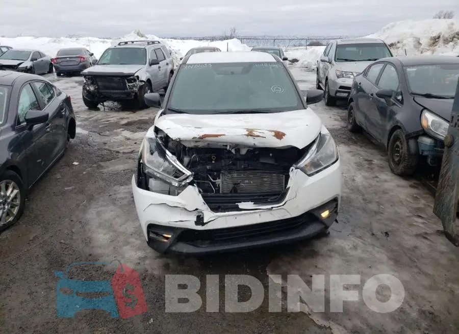 3N1CP5CU9KL525572 Photo# 5