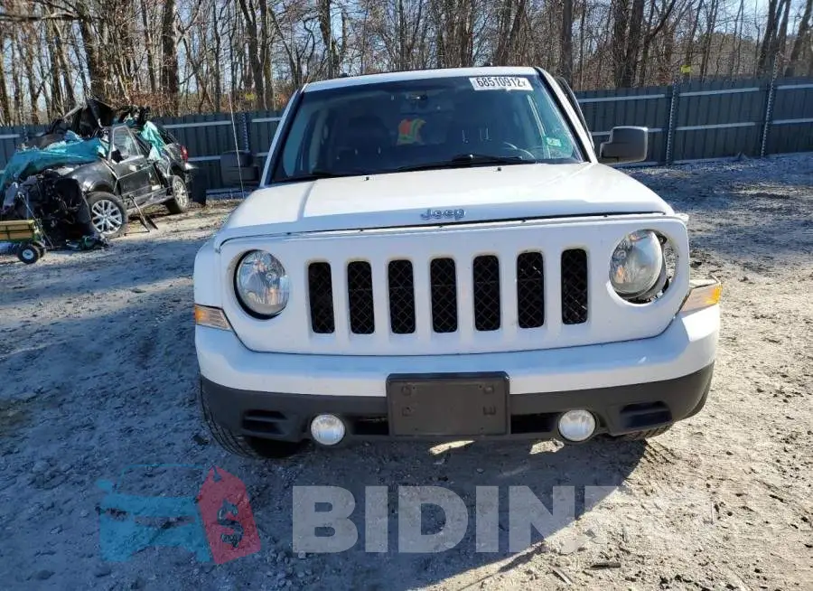 1C4NJRFB1FD395906 Photo# 5