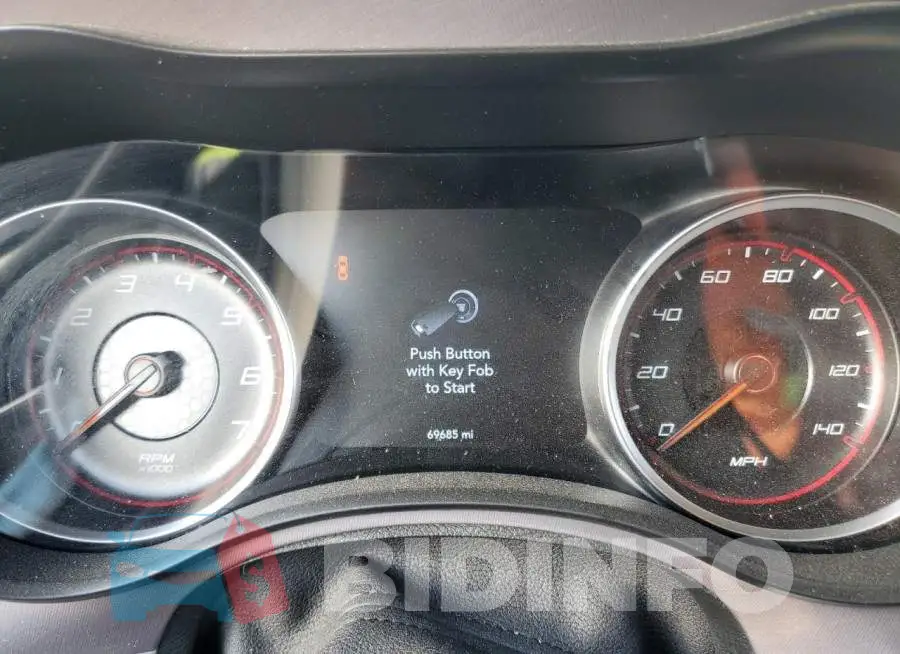 2C3CDXHG9KH680754 Photo# 9