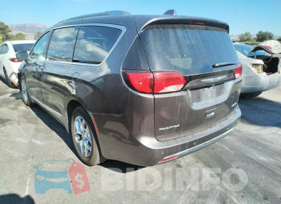2C4RC1GG2LR163749 Photo# 3