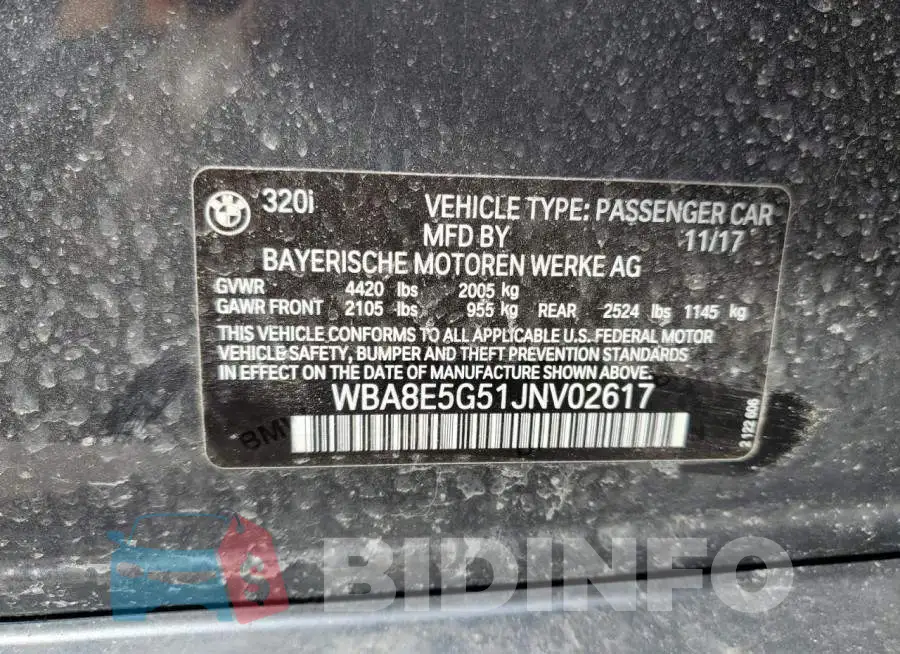 WBA8E5G51JNV02617 Photo# 13