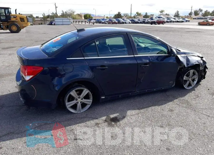 1G1PE5SB5F7259975 Photo# 3