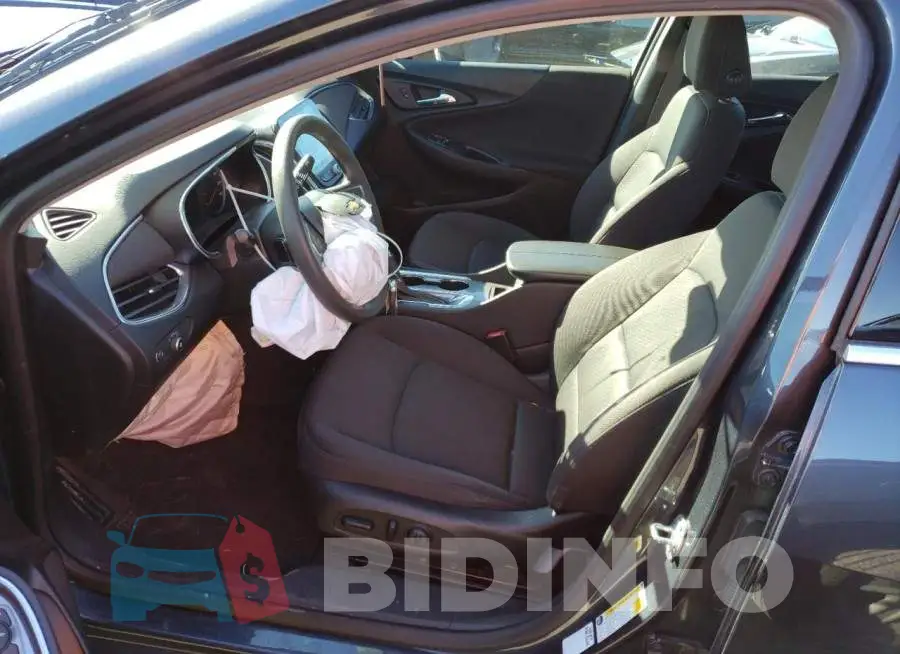 1G1ZD5ST0LF097842 Photo# 7
