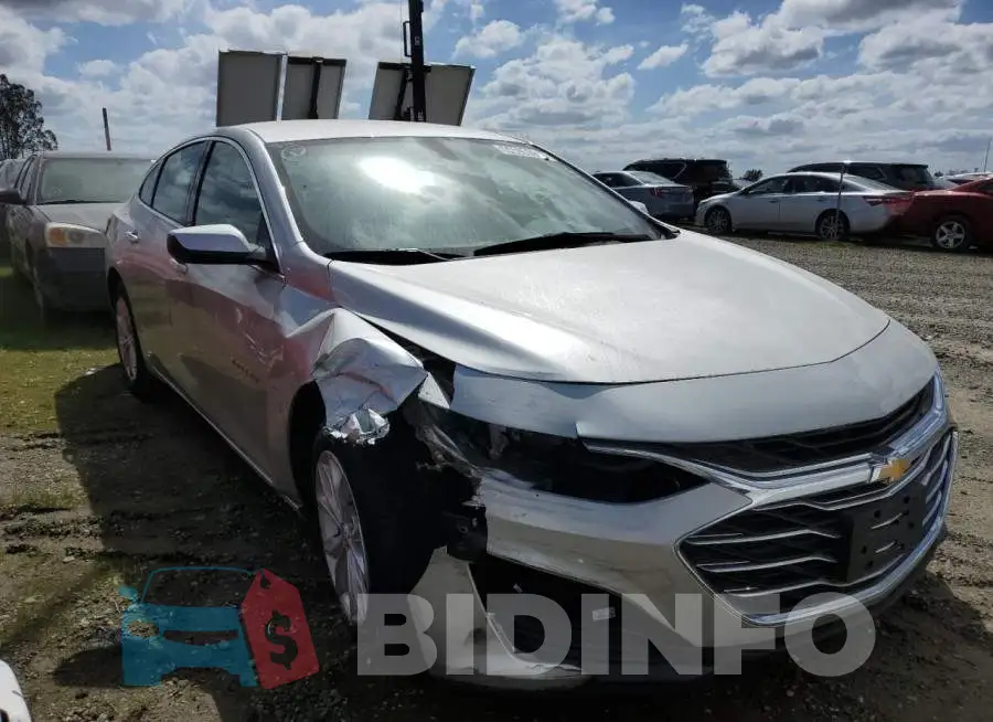 1G1ZD5ST9NF127004 Photo# 4