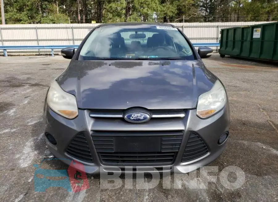 1FADP3F22EL376427 Photo# 5