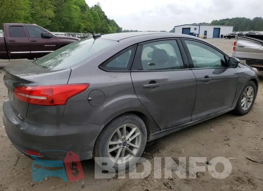 1FADP3F22FL243703 Photo# 3