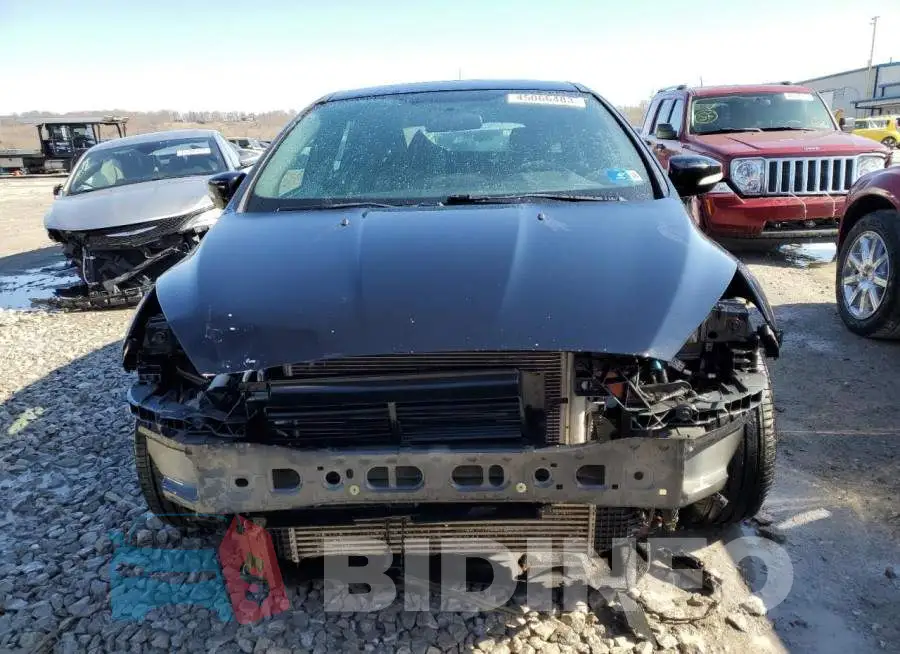 1FADP3L96HL275431 Photo# 5