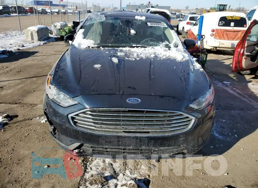 3FA6P0HD5LR180177 Photo# 5