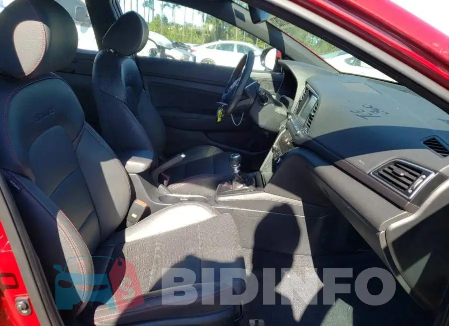 KMHD04LB6HU333678 Photo# 5