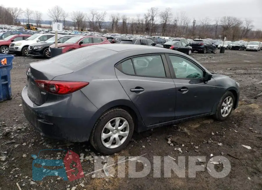 3MZBM1T77GM311814 Photo# 3