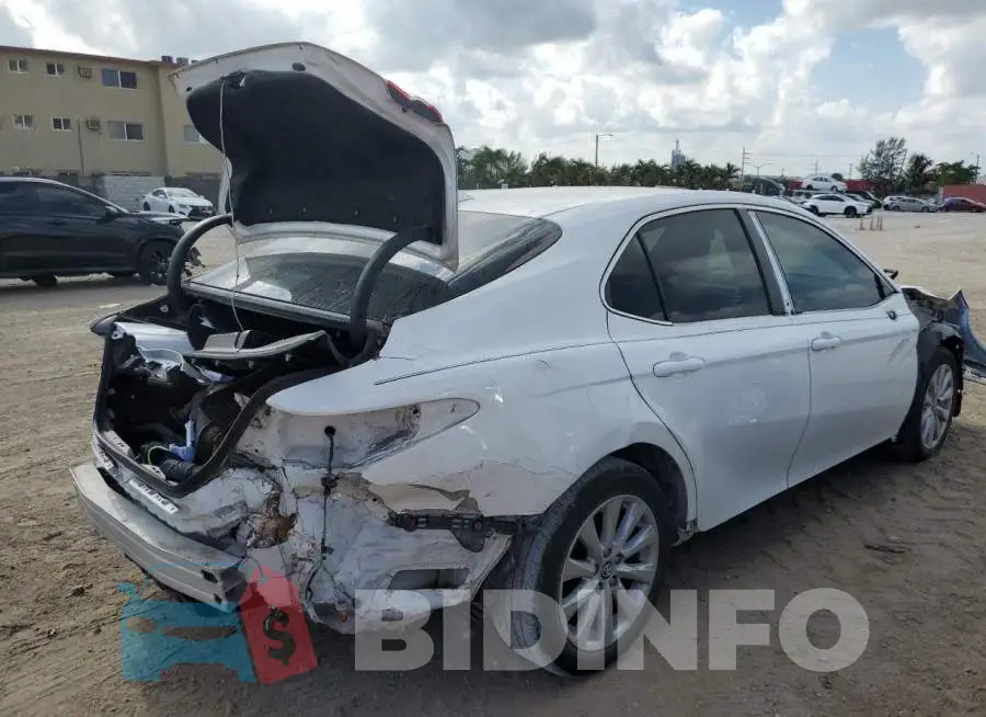 4T1B11HK2KU820606 Photo# 3