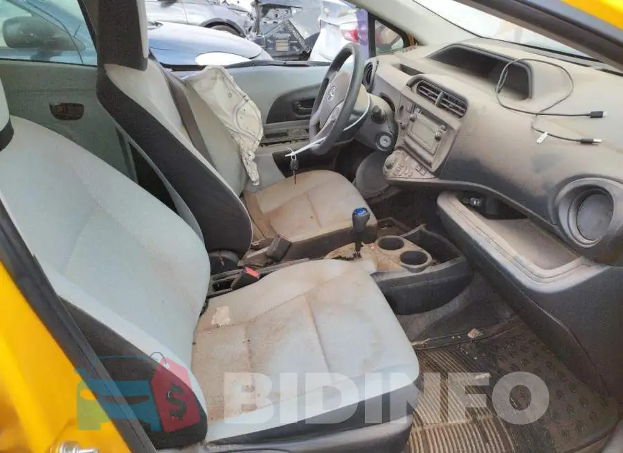JTDKDTB38E1068988 Photo# 5